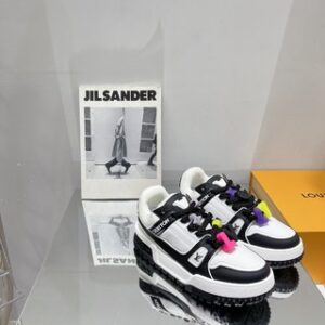 Louis*Vuitton* LV Trainer