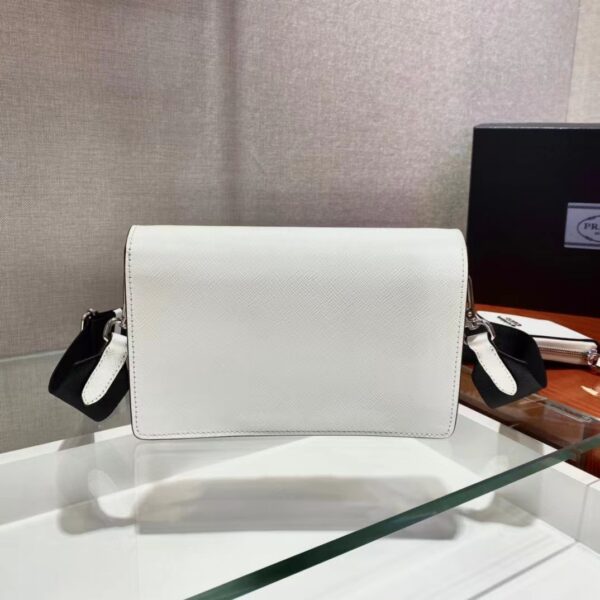 Prada - Image 7