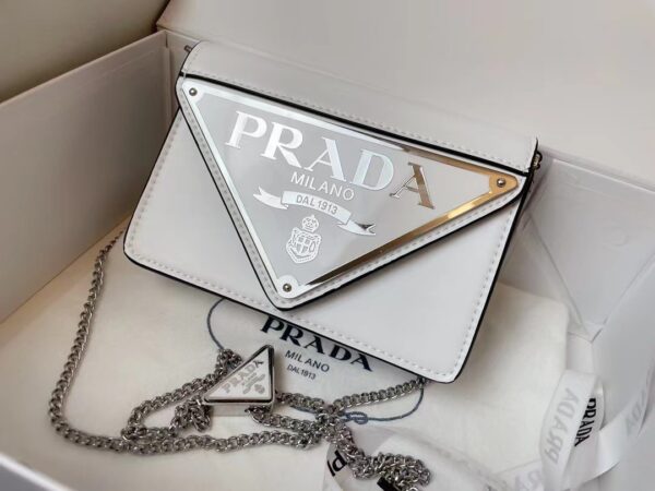 Prada - Image 4