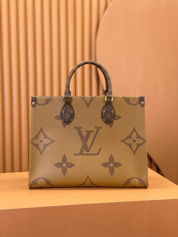 Louis Vuitton - Image 4