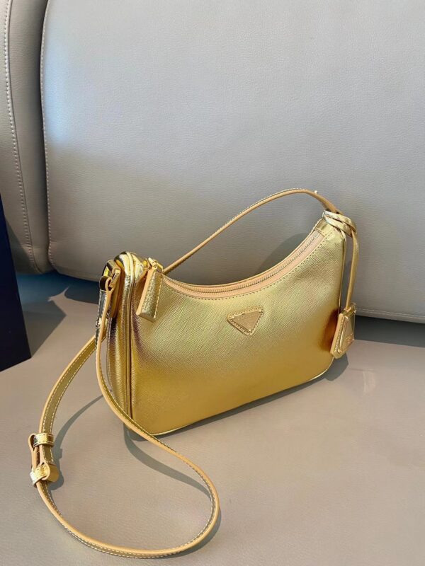 Prada - Image 5