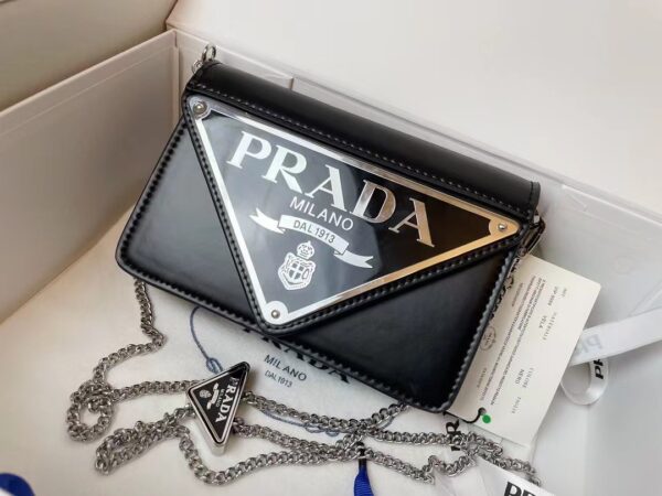 Prada - Image 6