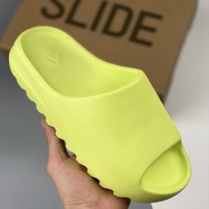 adidas Yeezy Slide